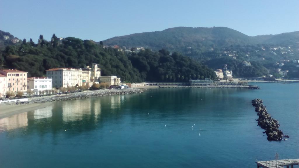 Locanda Del Sole Nero San Terenzo Eksteriør billede